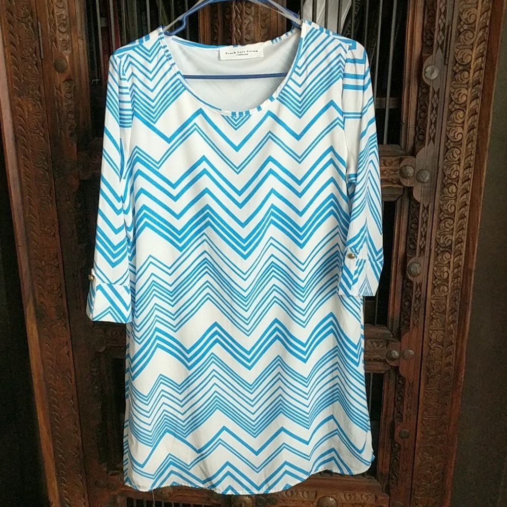 Peach Love Cream Chevron Dresz